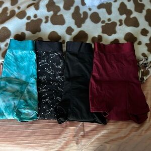 Period underwear comes with 4